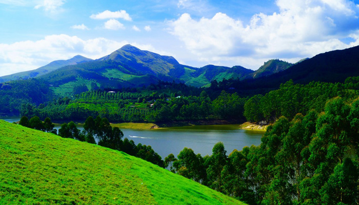 Munnar Lake